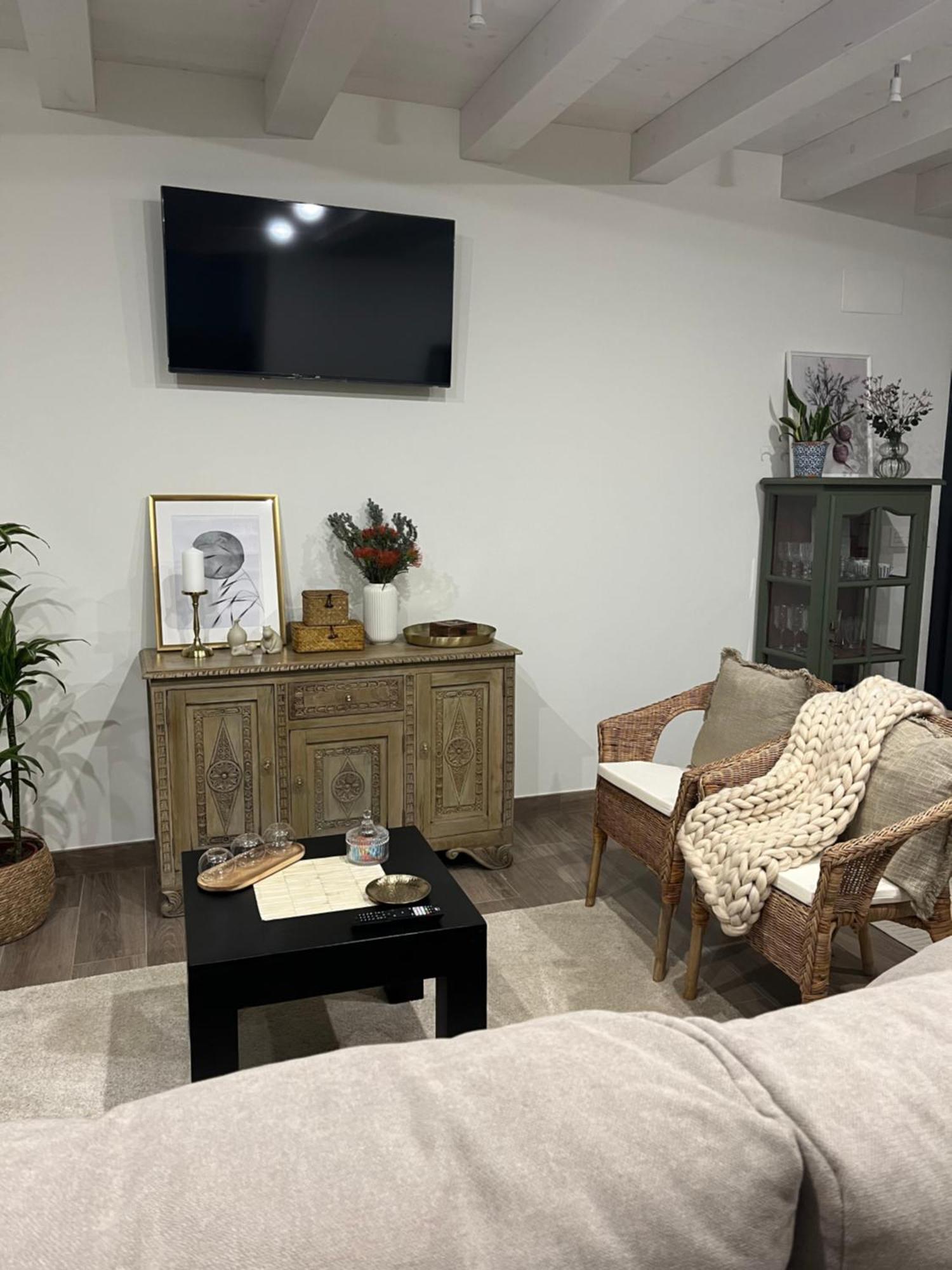 Apartamentos Rurales El Solsuco Вилавичоза Екстериор снимка